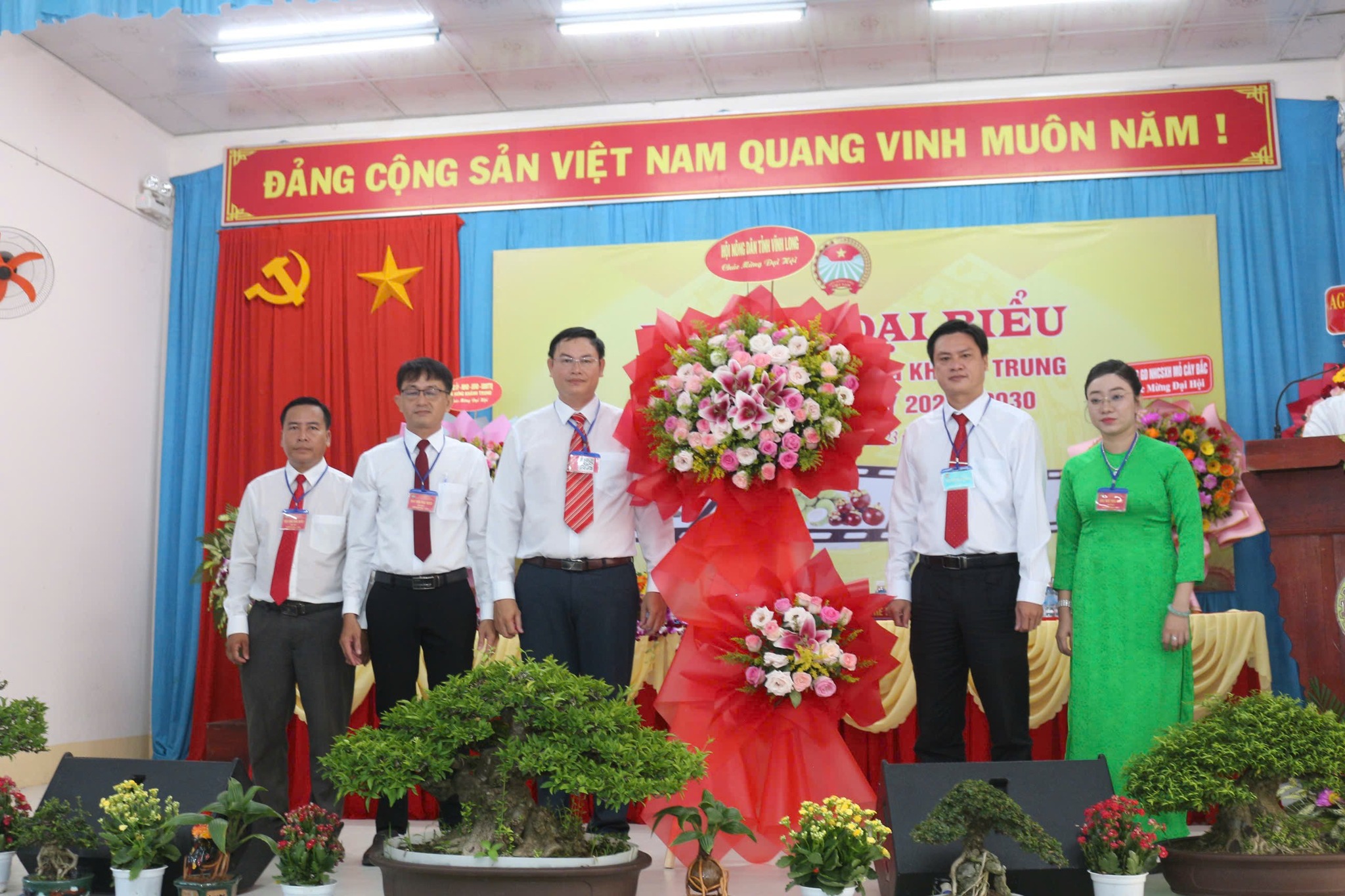 ĐẠI HỘI ĐẠI BIỂU HỘI NÔNG DÂN XÃ HƯNG KHÁNH TRUNG LẦN THỨ I, NHIỆM KỲ 2025 - 2030 THÀNH CÔNG TỐT ĐẸP.
